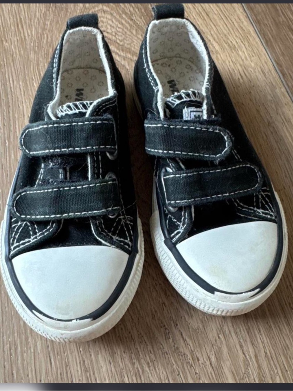 Weestep Toddler Black Canvas Sneaker